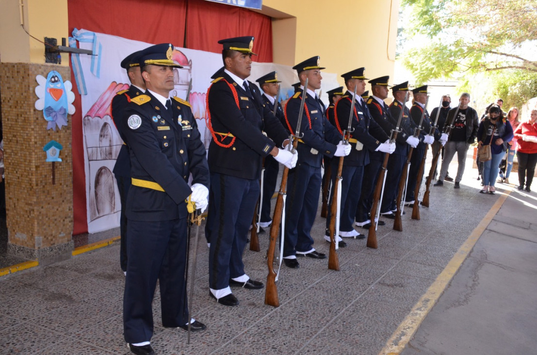 imagen Cadetes de la Delegación Zona Este realizó trabajo conjunto con Instituciones escolares