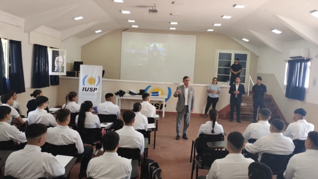 imagen Bienvenida a los cadetes del Curso de auxiliares para la Policía de Mendoza