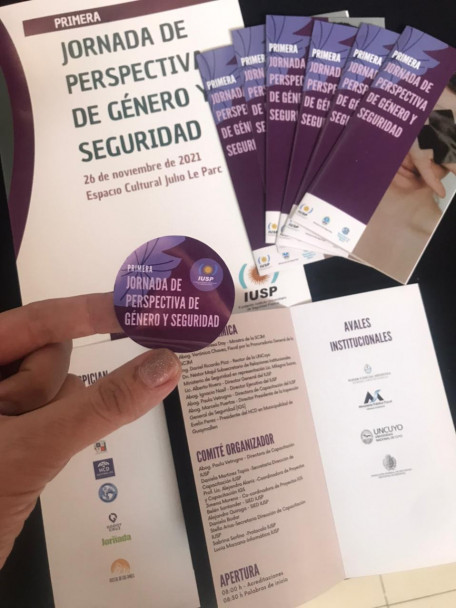 imagen Finalizó con éxito la Primer Jornada Perspectiva de Género en Seguridad en la Provincia de Mendoza