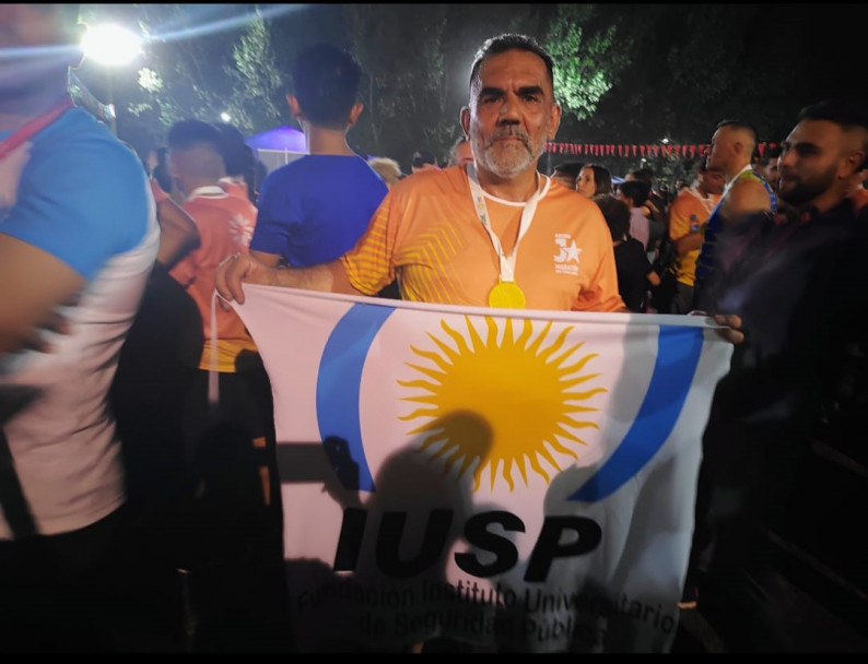 imagen 4 El IUSP Delegación Zona Este presente en la Maratón Nocturna de Junín