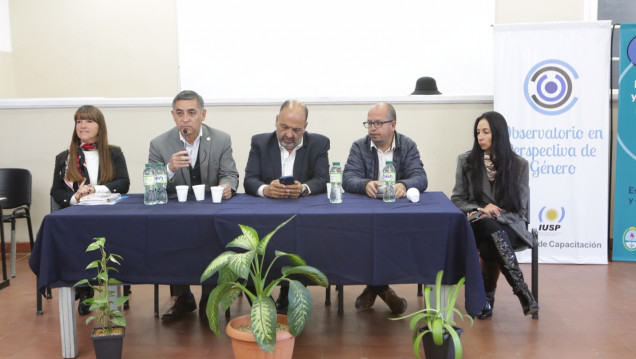 imagen En Sede Central del IUSP se realizó el 1° encuentro del Programa Pre Retiro para el Personal Policial y Penitenciario de la Provincia de Mendoza