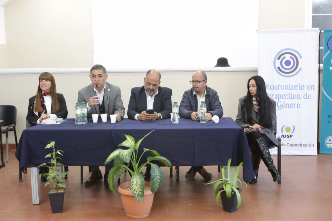 imagen En Sede Central del IUSP se realizó el 1° encuentro del Programa Pre Retiro para el Personal Policial y Penitenciario de la Provincia de Mendoza