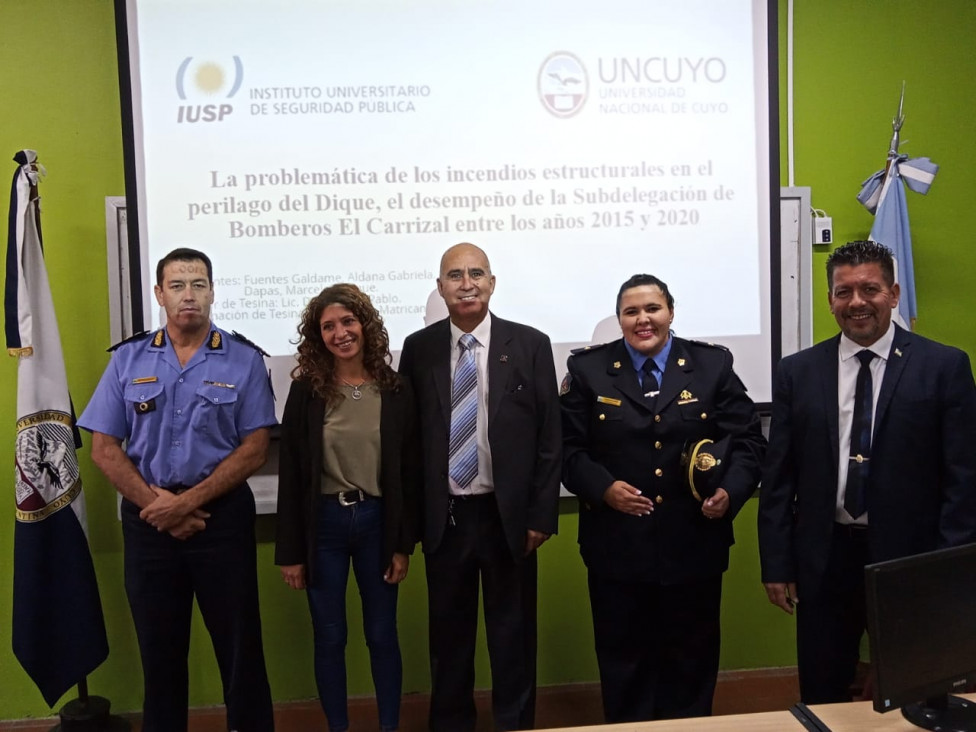 imagen Egresaron dos nuevos Licenciados en Seguridad Pública de Sede Central