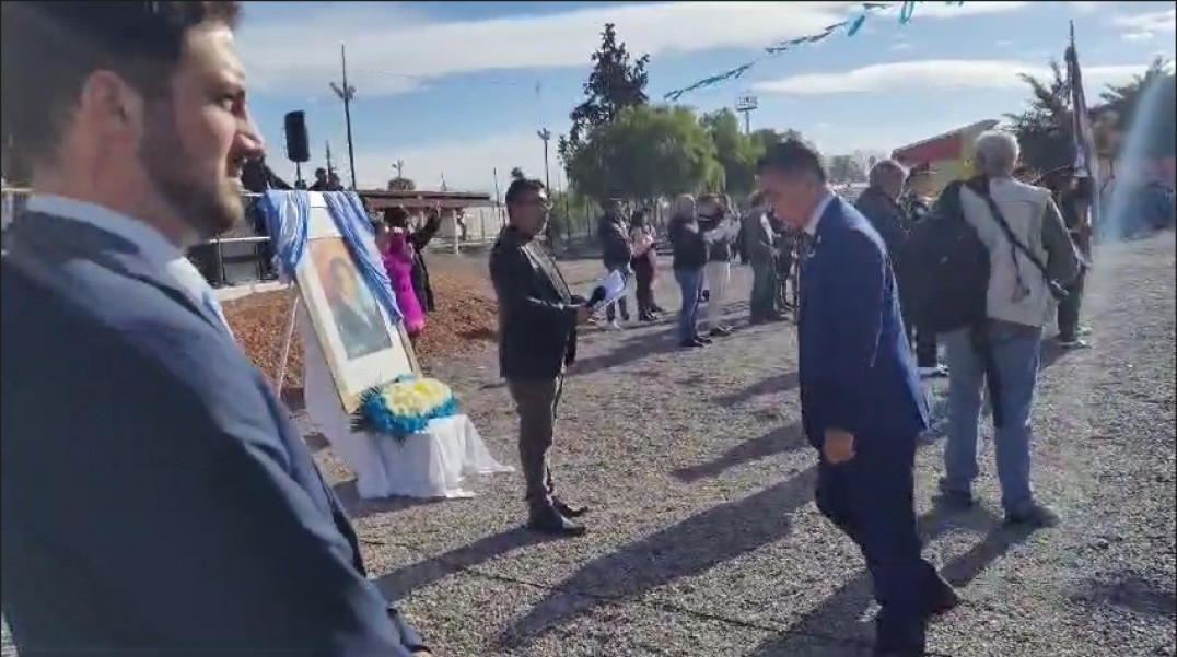 imagen 2 El IUSP Delegación Zona Este rindió juramento a la bandera en Acto oficial en la Colonia Junín