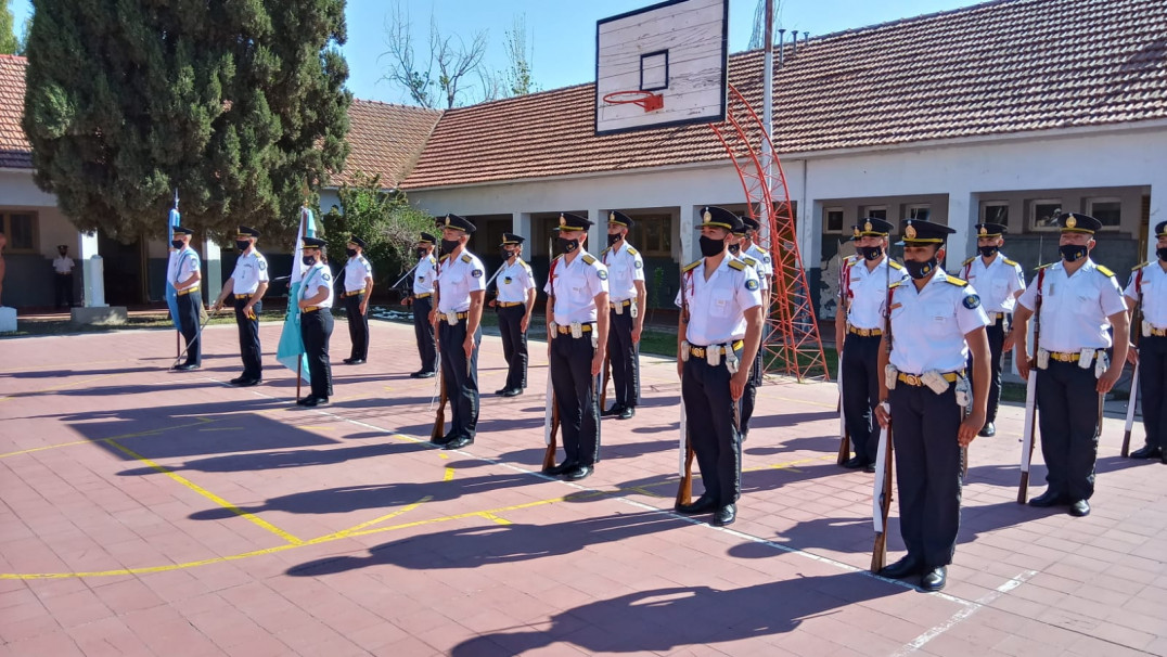 imagen Se realizó el Acto de Egreso de 117 cadetes de los cursos de FBP de Auxiliares de la Sede Central