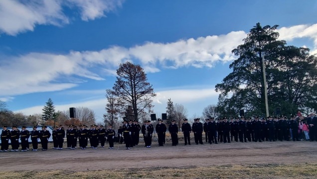 imagen Con gran orgullo los cadetes de la Delegación Valle de Uco del IUSP juraron fidelidad a la Enseña Nacional