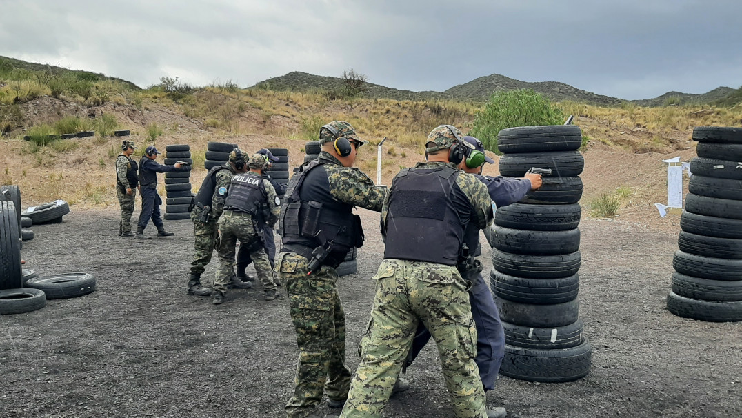 imagen 10 Finalizó el intenso cursado de las Tecnicaturas en Seguridad Pública del IUSP
