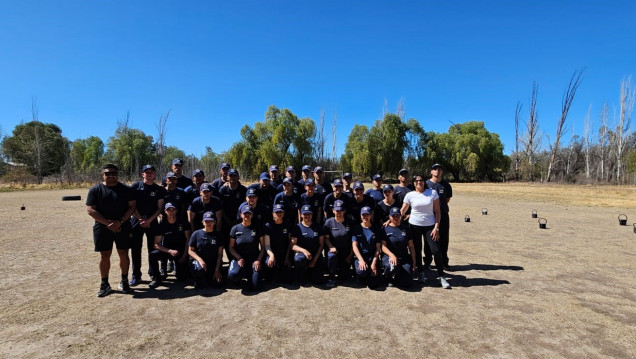 imagen Alumnos de Tecnicatura de la Delegación Zona Este presentaron un proyecto que incluye pesas rusas o kettlebell para Educación Física Policial