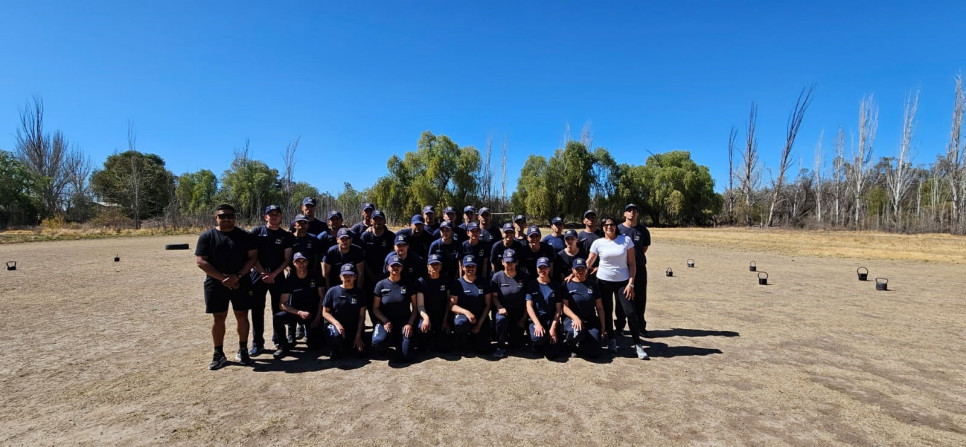 imagen Alumnos de Tecnicatura de la Delegación Zona Este presentaron un proyecto que incluye pesas rusas o kettlebell para Educación Física Policial