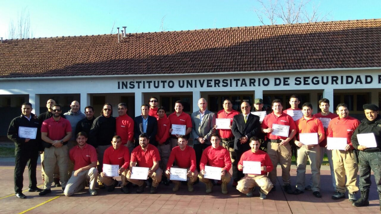 imagen Finalizó Curso de instructores en Defensa Personal Policial