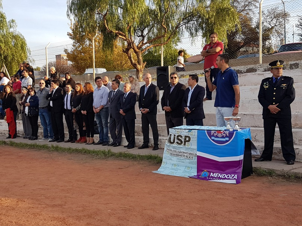 imagen Se dio inicio al programa "Rugby policial" en el IUSP