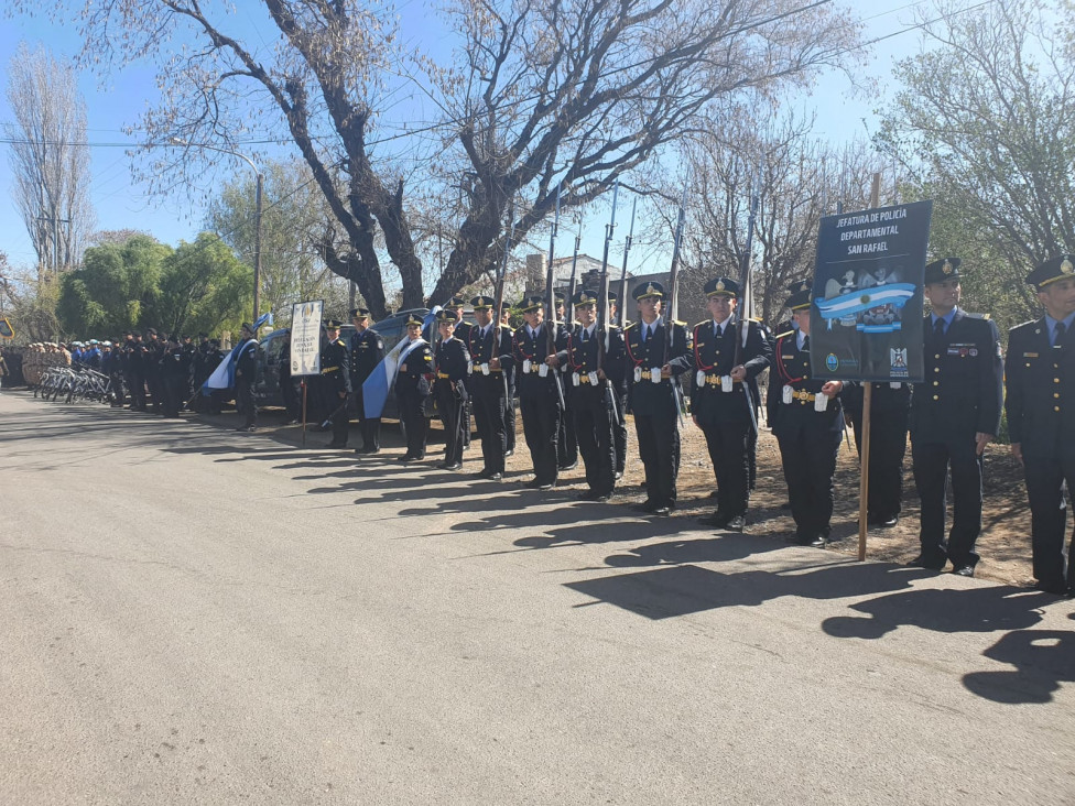 imagen El IUSP Delegación San Rafael estuvo presente en los actos oficiales por el 147° Aniversario del Distrito del Cerrito