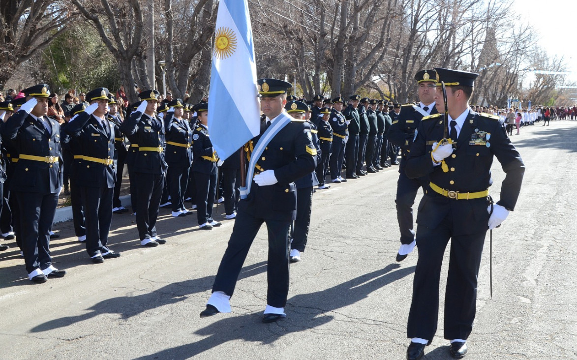 imagen Con todos los honores transcurrió la jornada del día de la bandera en Valle de Uco