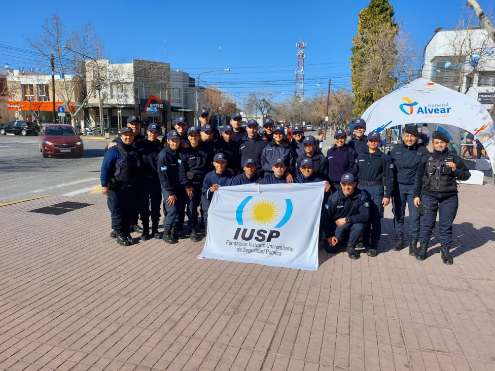 imagen El IUSP hizo parte del "12K ANIVERSARIO DE GENERAL ALVEAR"