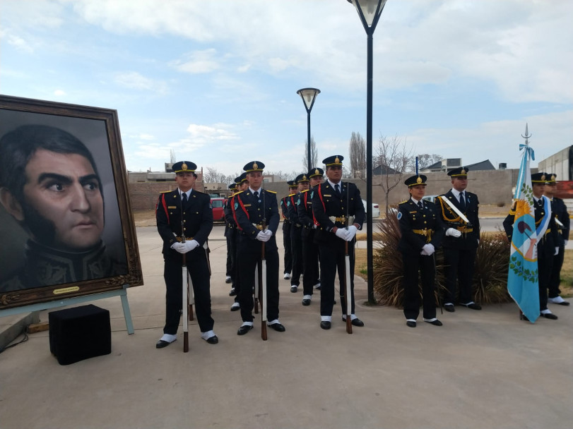 imagen Cadetes del Curso FPB presentes en la conmemoración por el 198 Aniversario de la Batalla de Junín