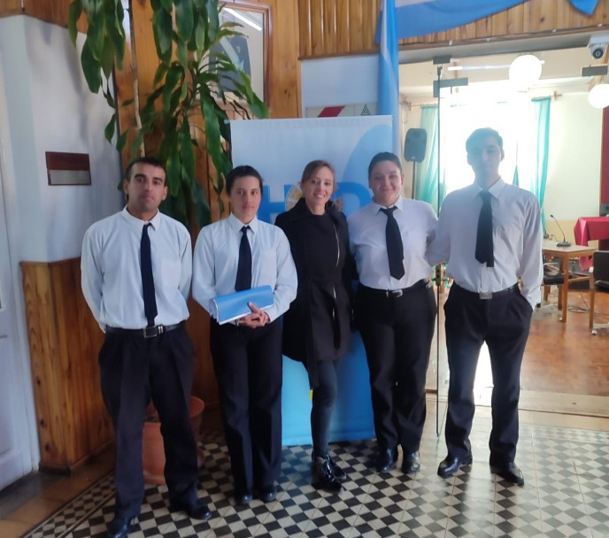 imagen 1 Cadetes de la FPB para Auxiliar N°200 de la Delegación Malargüe presentaron dos proyectos para poner al servicio de la ciudadanía