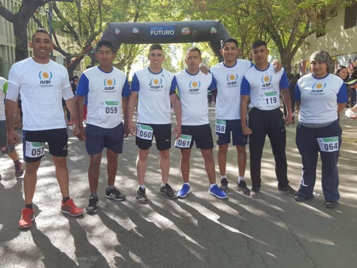 imagen Equipo de Running del IUSP participó de la 5ta Maratón Santa María Goretti