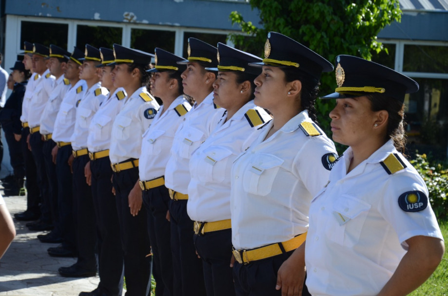 imagen 8 Acto en conmemoración del Aniversario N° 212 de la creación de la Policía de Mendoza