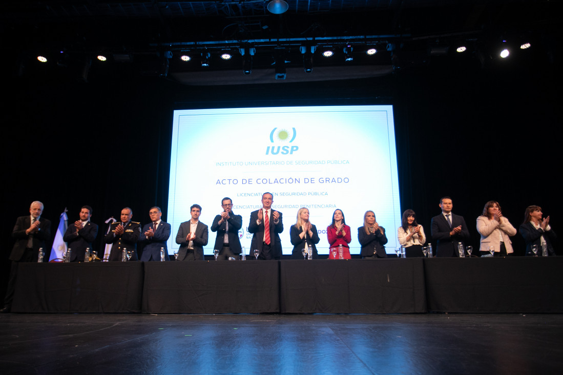 imagen El IUSP celebro un gran acto de colación de grado con un número de egresados histórico