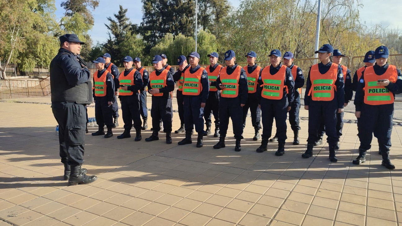 imagen En el partido Godoy Cruz vs Colón los alumnos de Tecnicatura de Sede Central realizaron Prácticas Profesionalizantes