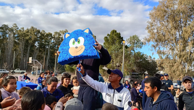 imagen Gran festejo solidario por el día de la Niñez en Escuela María Cali en Lavalle