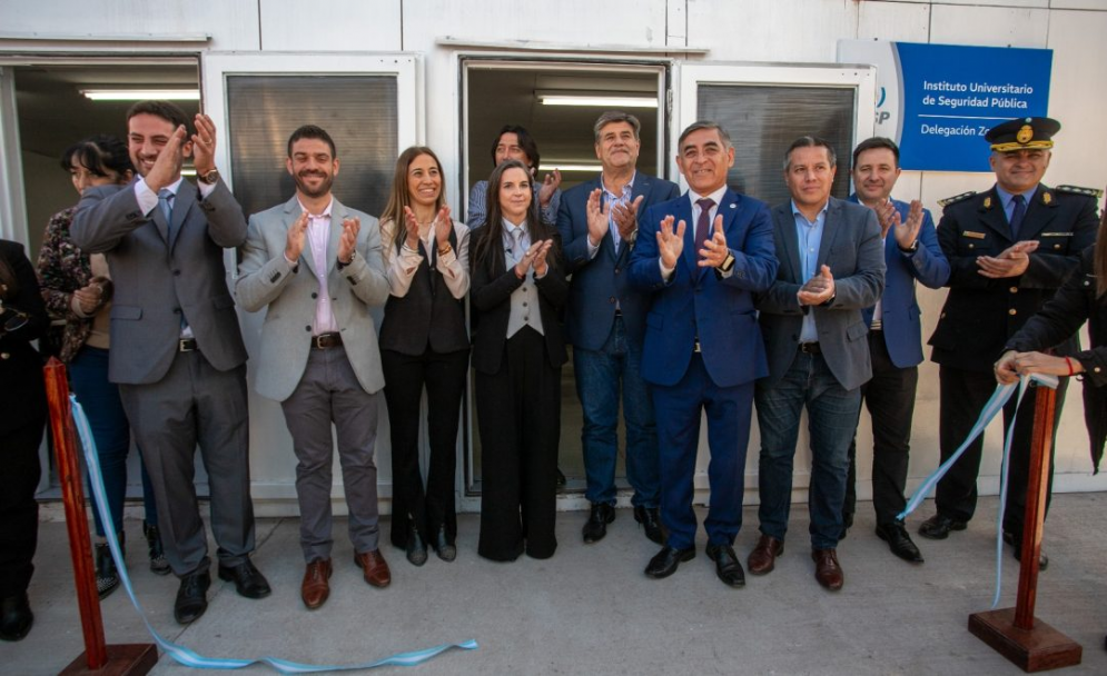 imagen 3 Se inauguraron nuevas aulas para la Delegación Zona Este del IUSP