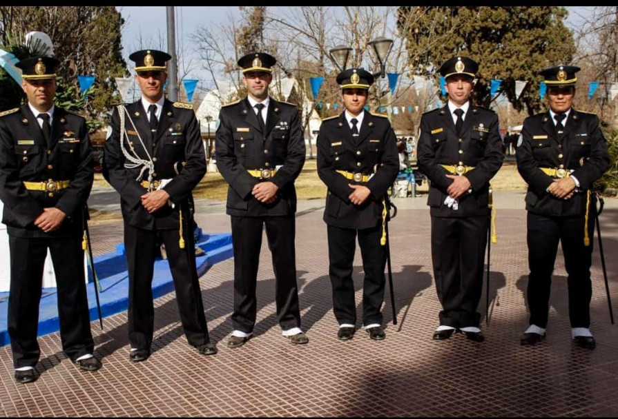 imagen Delegación Zona Sur hizo el juramento a la bandera en Acto homenaje al Gral. Manuel Belgrano