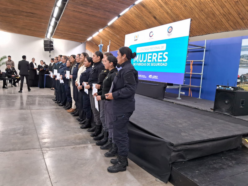 imagen 4 Se realizó el 2º Congreso regional de mujeres de las fuerzas de seguridad
