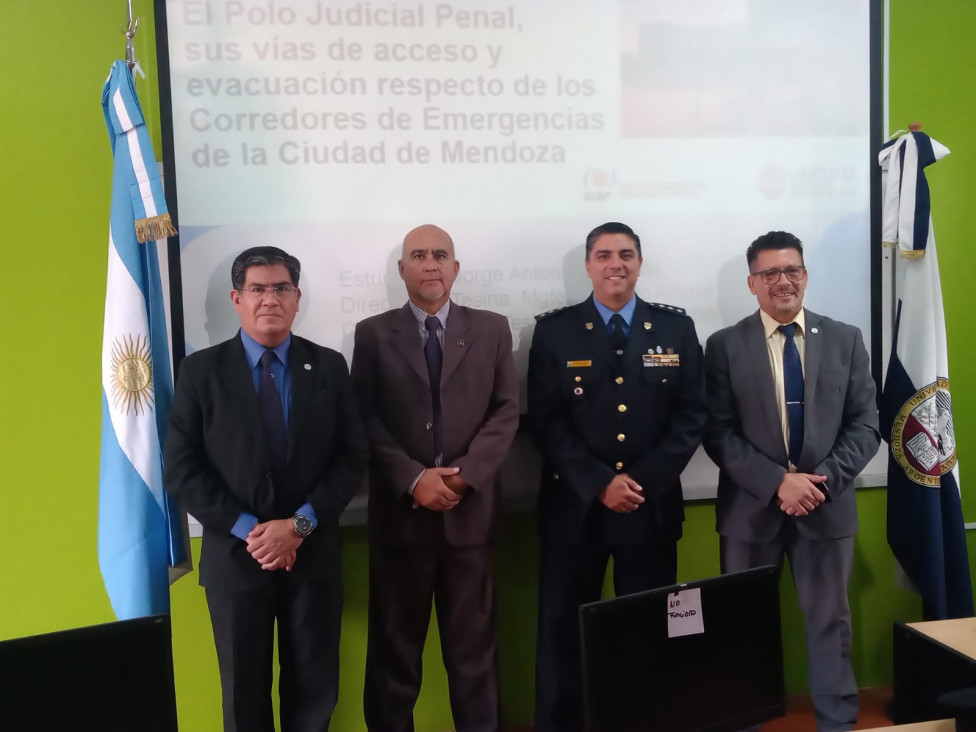 imagen Tesina de Licenciatura marca el fin del ciclo lectivo 2022 y abre nuevas expectativas académicas para este 2023