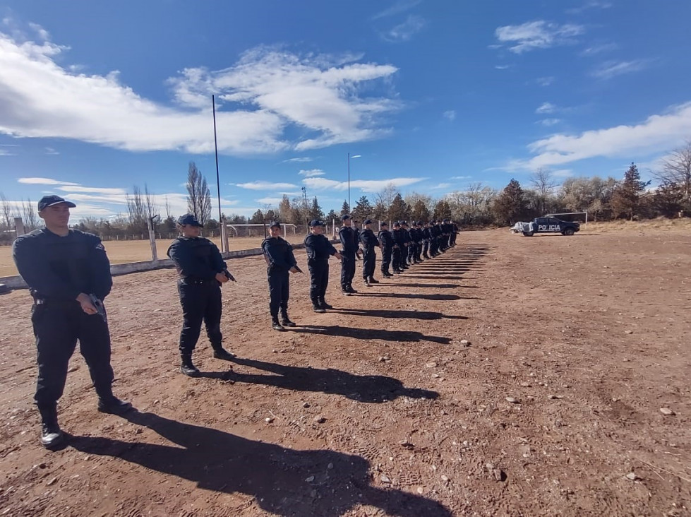 imagen Personal Policial de la Delegación Zona Sur realizó capacitación en tácticas de la asignatura "Tiro y equipamiento Policial" de la Delegación Malargüe