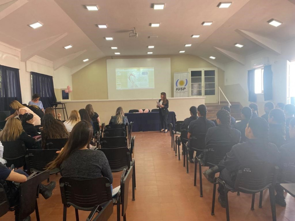 imagen Se llevó a cabo una Jornada de concientización sobre el cáncer de mama en la Sede Central del IUSP