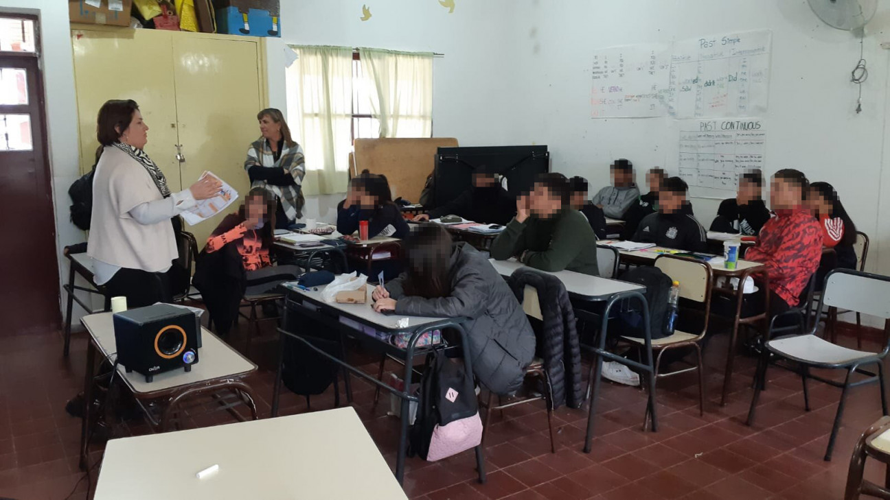 imagen La oferta universitaria fue la finalidad del encuentro organizado por la Escuela  N° 4-241 donde fue invitada la Delegación Zona Sur del IUSP