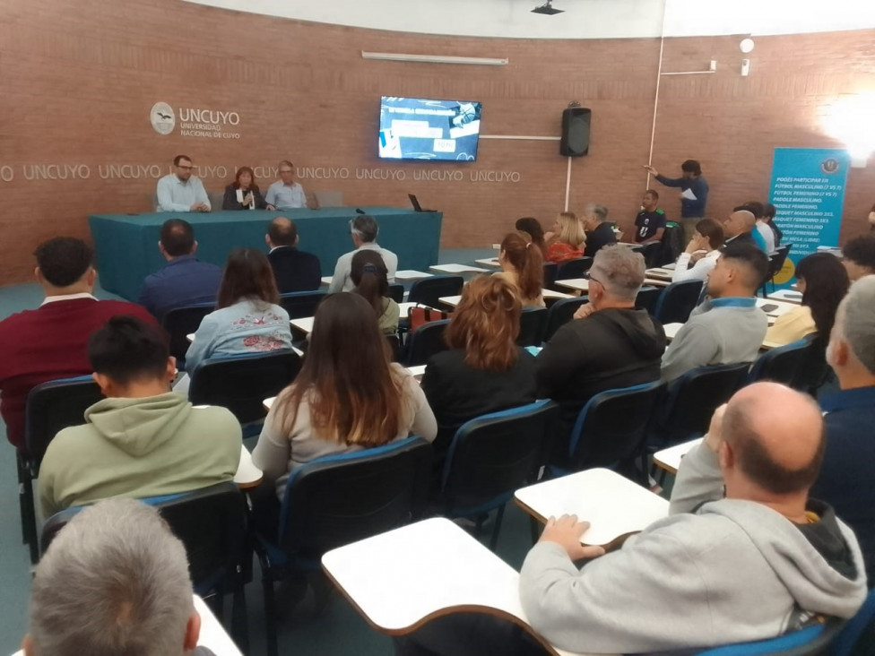 imagen El IUSP se hizo presente en el lanzamiento de las Olimpiadas Interfacultades de la UNCuyo