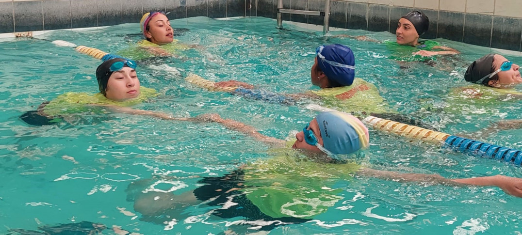 imagen 7 Se realizó capacitación de natación para estudiantes de Tecnicatura de la Delegación Zona Este