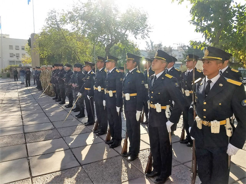 imagen IUSP presente en el  Aniversario del hundimiento ARA Crucero Gral. Manuel Belgrano