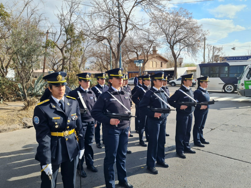 imagen 6 La Sede Central participó del Acto por el 174° Aniversario del fallecimiento del Gral. San Martín en Godoy Cruz