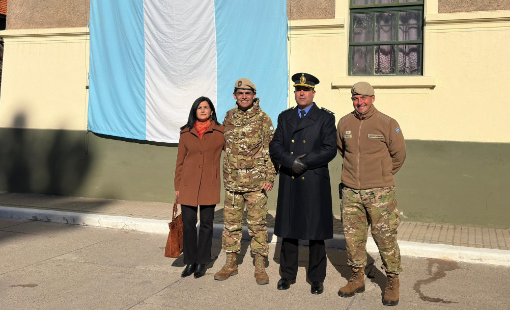 imagen 5 La Delegación Valle de Uco fue invitada a participar de Jornadas Puertas abiertas por el 214° Aniversario del Ejército Argentino