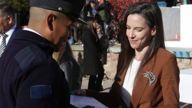 imagen Comenzaron los actos de egreso del Curso de Formación Profesional Básica para Auxiliares de la Policía