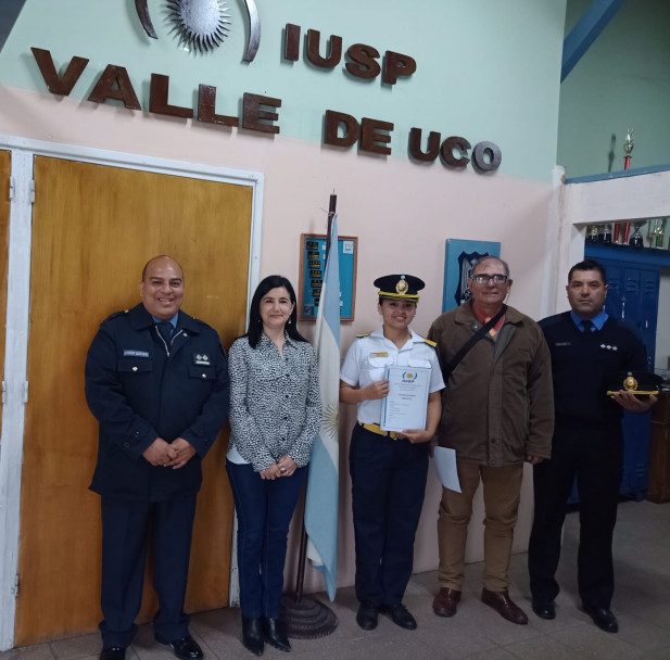 imagen 6 Nuevos egresados de Tecnicatura en Seguridad Pública de la Delegación Valle de Uco