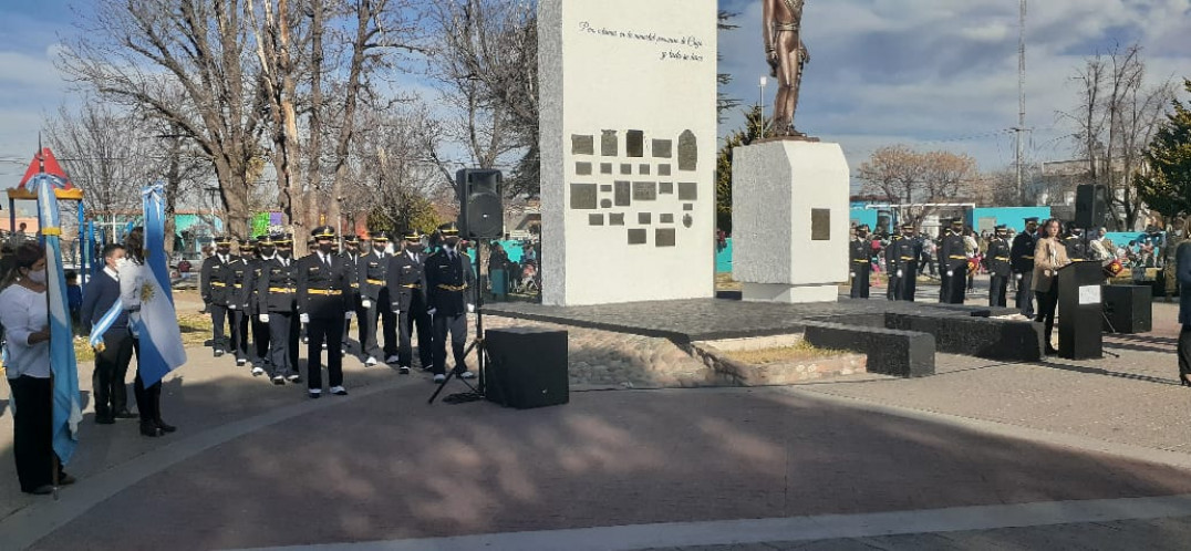 imagen Monumento Retorno a la Patria en Tunuyán, Mendoza construido en conmemoración del Centenario de la muerte del General San Martín