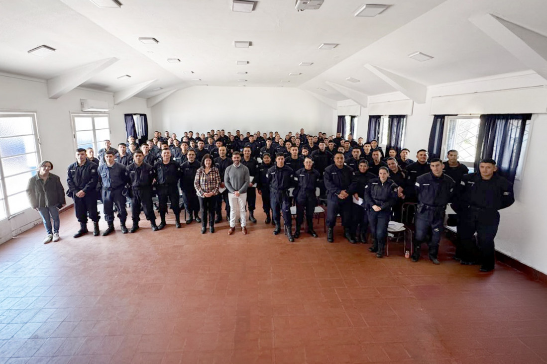 imagen Formación del perfil comunitario para los alumnos del IUSP