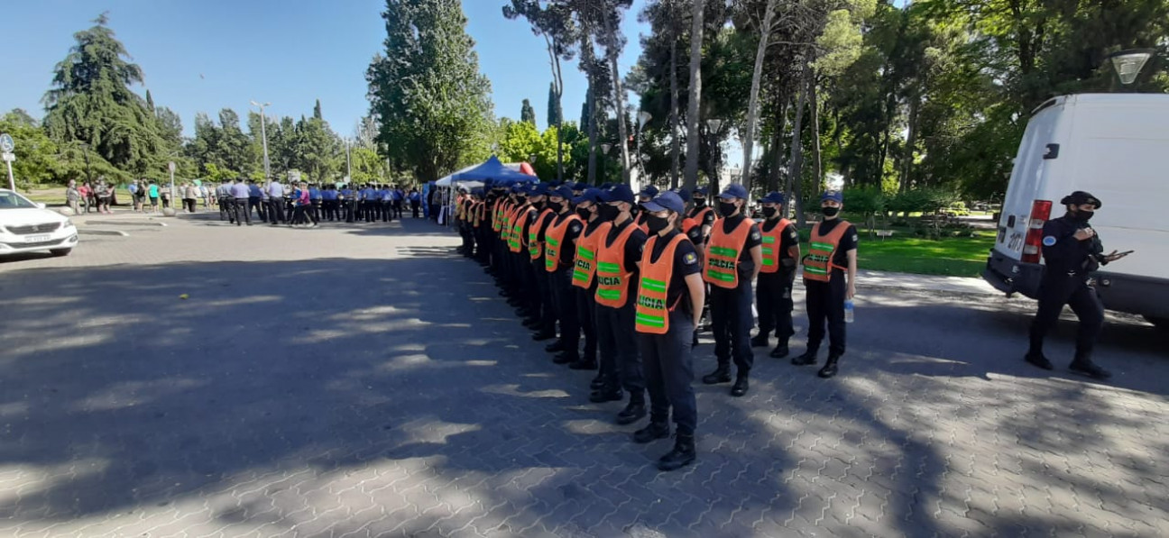 imagen Alumnos de Tecnicatura Delegación Zona Sur realizaron cobertura de Seguridad en Caminata por la vida