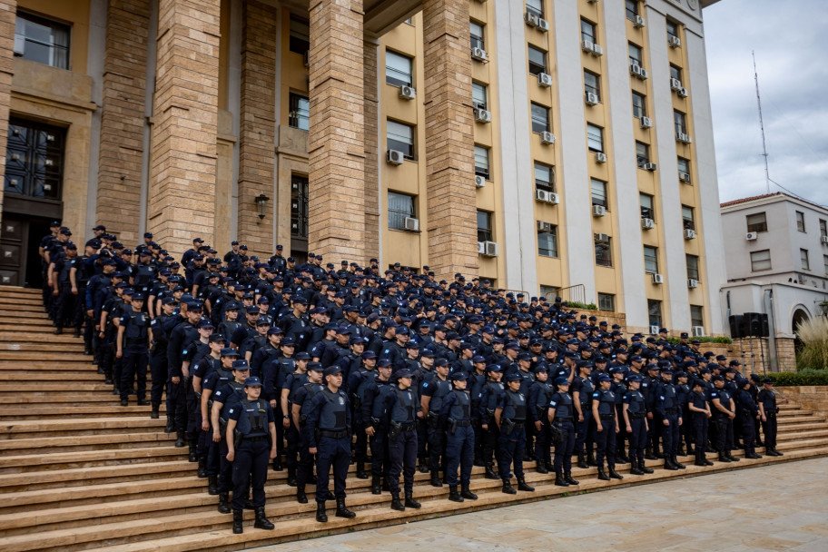 imagen 1 285 nuevos Policías recién egresados de todas las delegaciones del IUSP fueron presentados en casa de gobierno