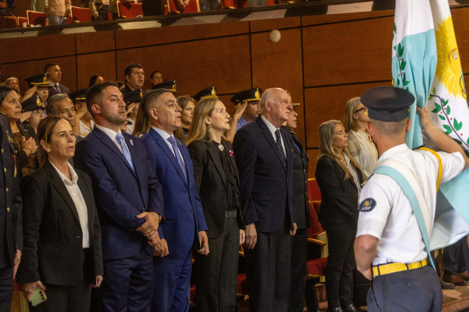 imagen 9 Histórica colación de grado con el mayor número de Licenciados en Seguridad Pública y Seguridad Penitenciaria del IUSP