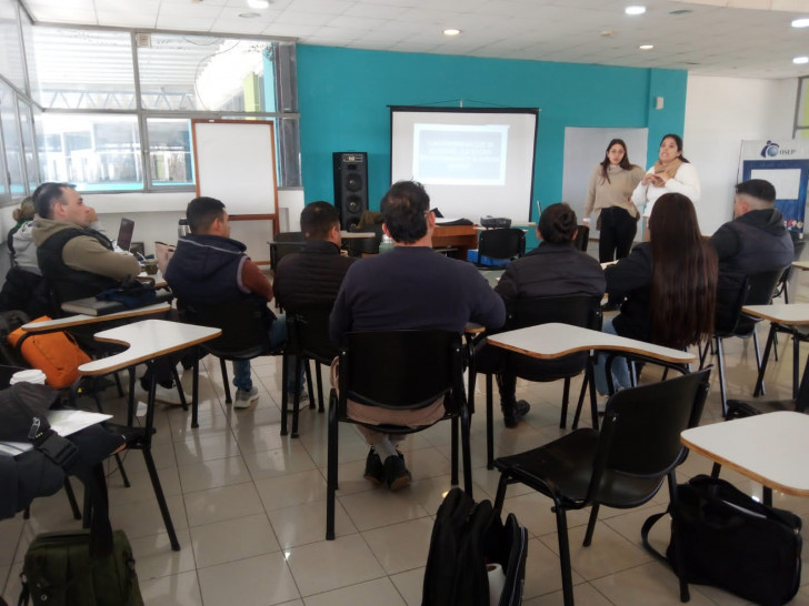 imagen Por 3° año consecutivo la Licenciatura de la Delegación Valle de Uco recibió el Taller sobre "Prevención de suicidio"