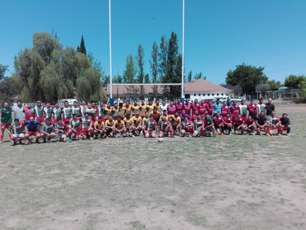 imagen  Encuentro deportivo de Rugby en el IUSP