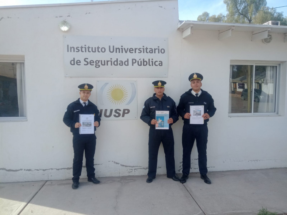 imagen La Delegación Zona Este del IUSP tiene tres nuevos egresados de Tecnicatura en Seguridad Pública