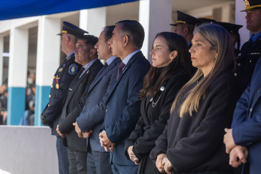 imagen 4 Acto de egreso del curso de Auxiliares Sede Central