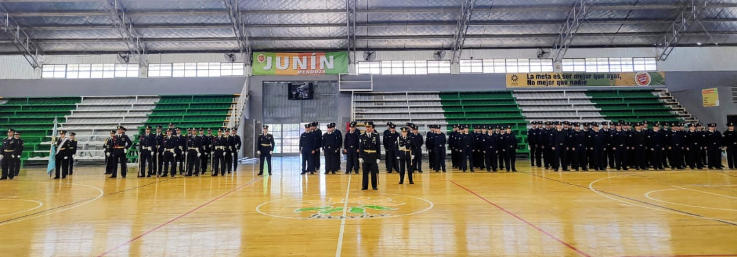 imagen 12 229 nuevos Auxiliares egresaron del Instituto Universitario de Seguridad Pública