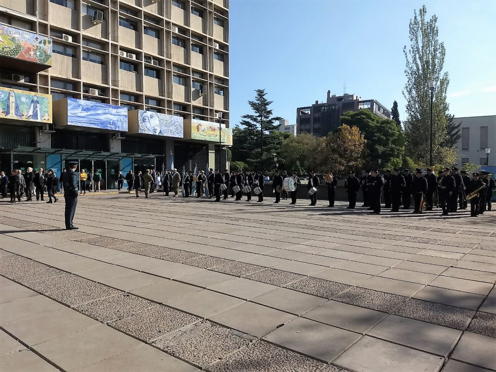 imagen IUSP presente en el  Aniversario del hundimiento ARA Crucero Gral. Manuel Belgrano